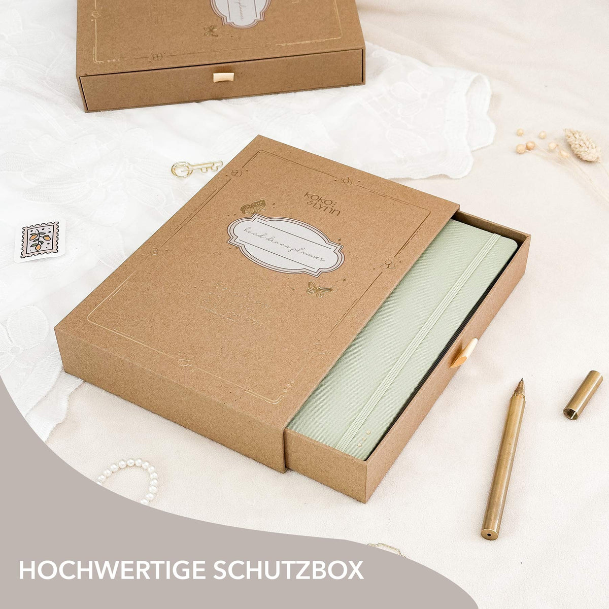 Hand-drawn planner - Undated - 100% recycled paper - Light green