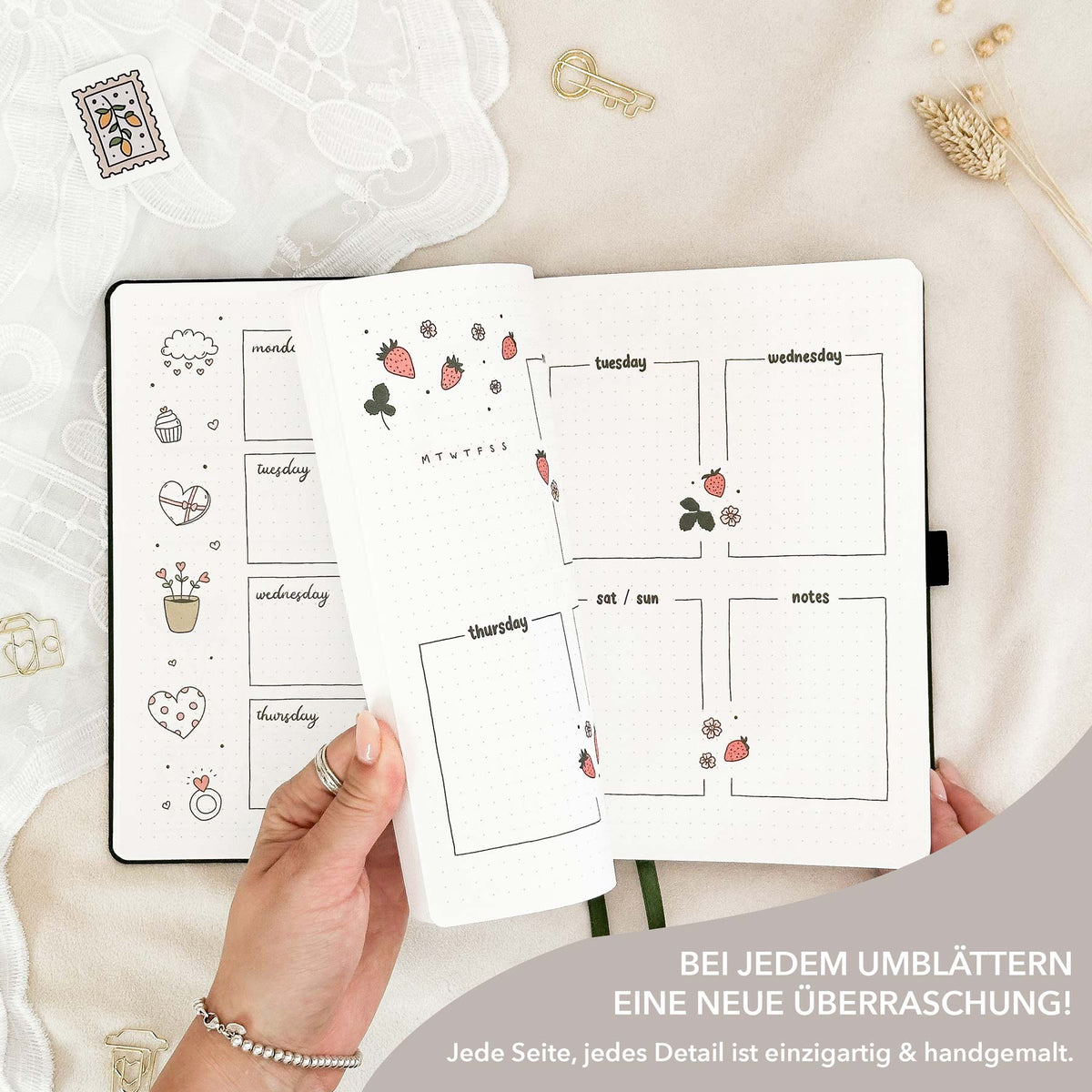 Hand-drawn planner - Undated - 100% recycled paper - Olive
