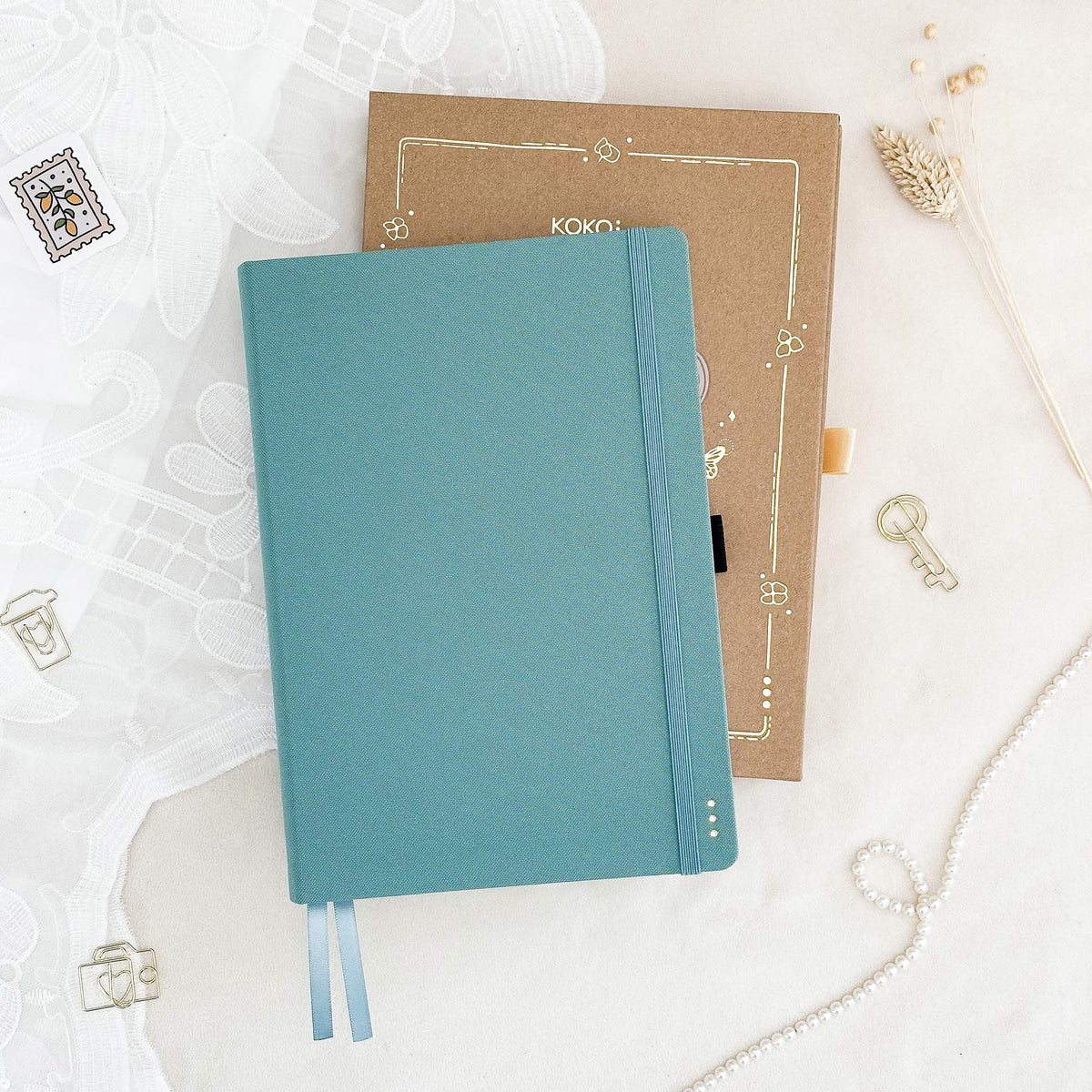 Hand-drawn planner - Undated - 100% recycled paper - Teal
