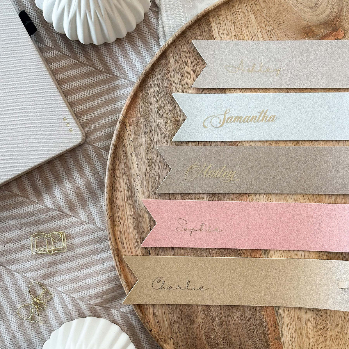 Personalized bookmark - Vegan leather - Cappuccino