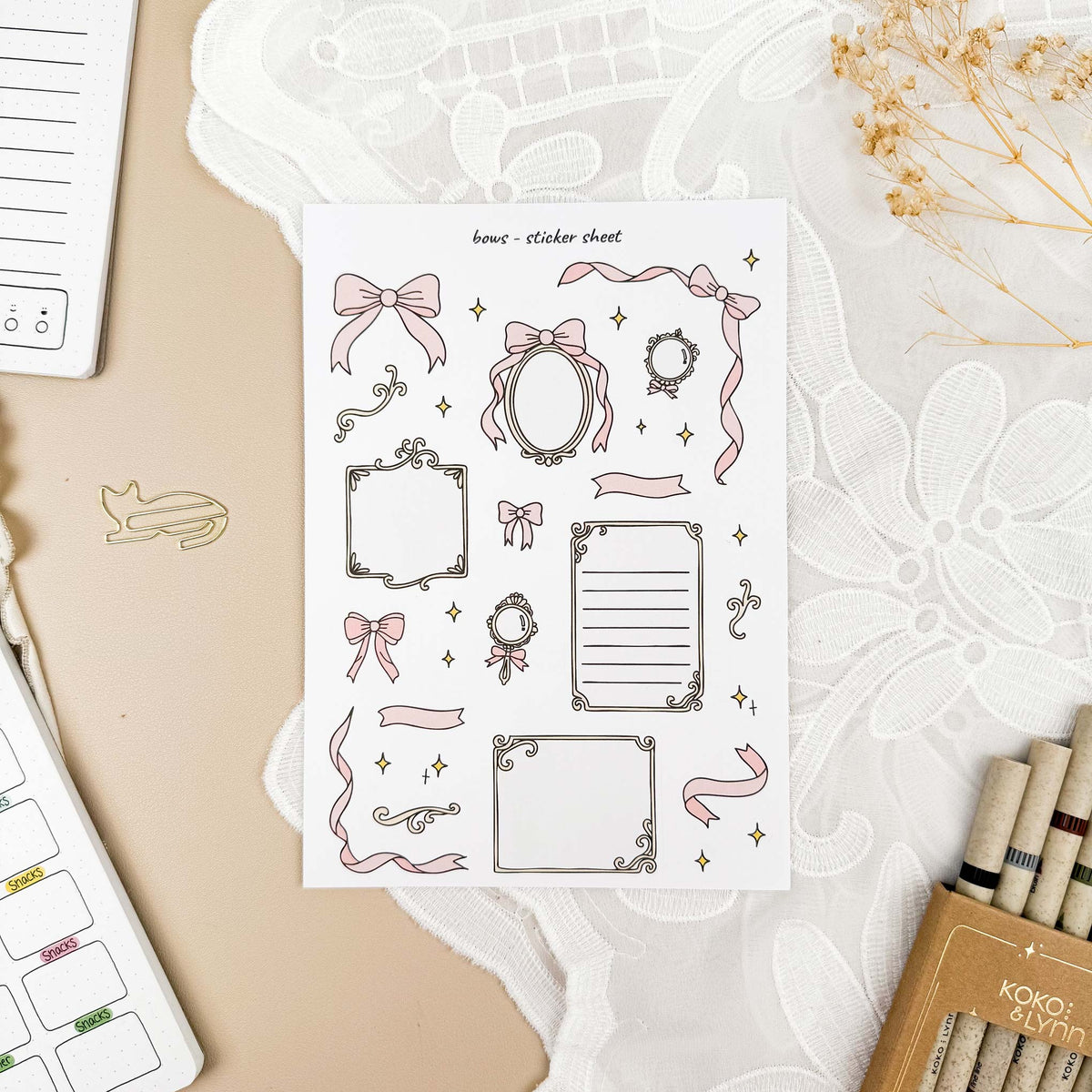 Hand-drawn sticker sheet - Bows
