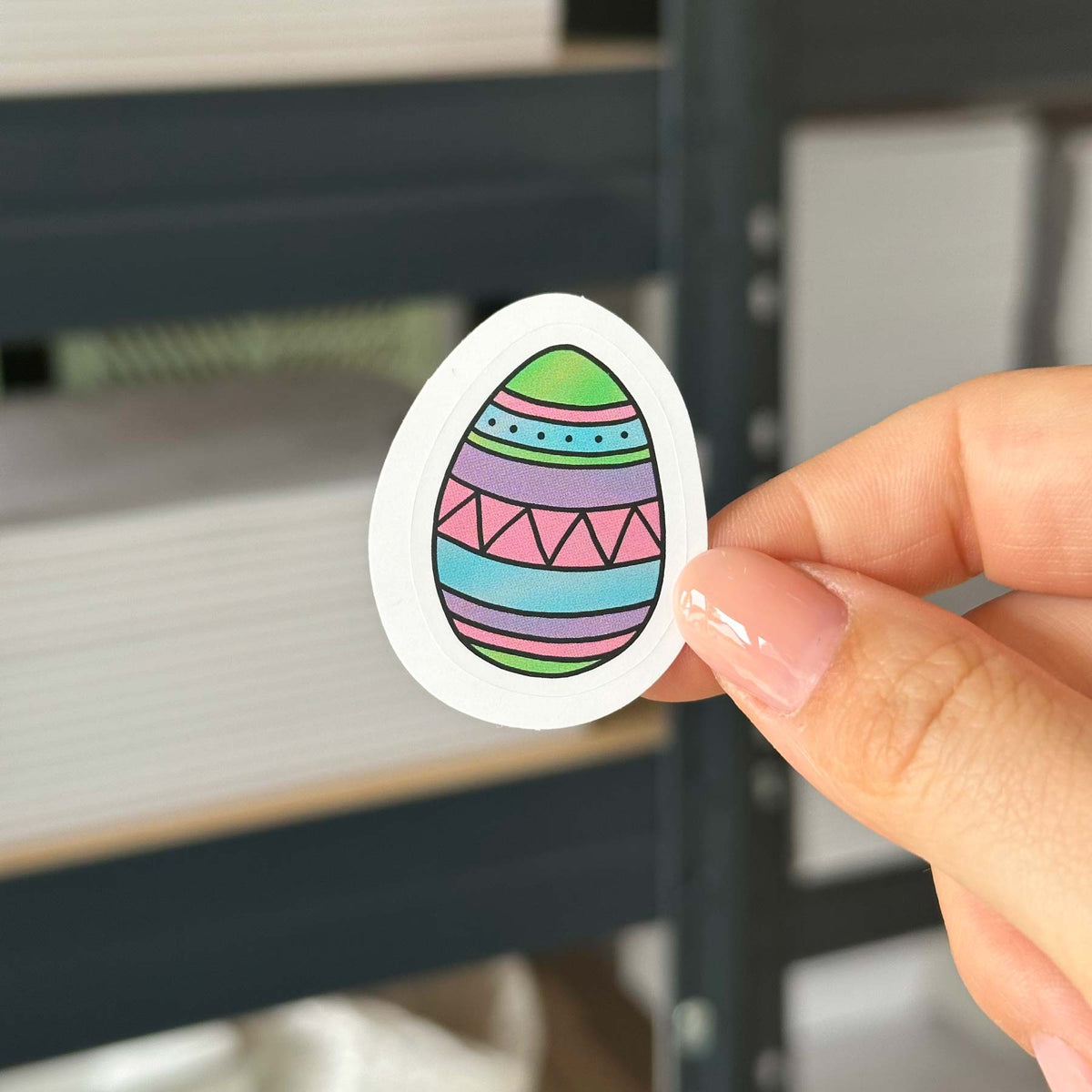 Hand-drawn sticker - Easter egg - Size M