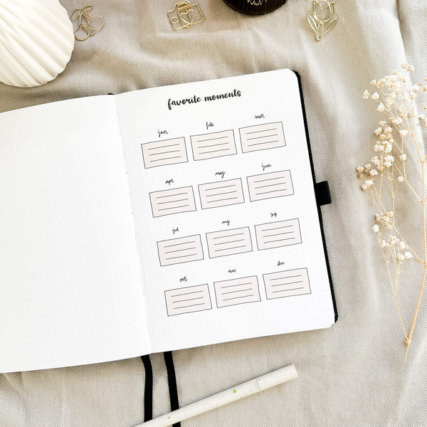 Favorite moments - Stick-in-page - 100% recycled paper